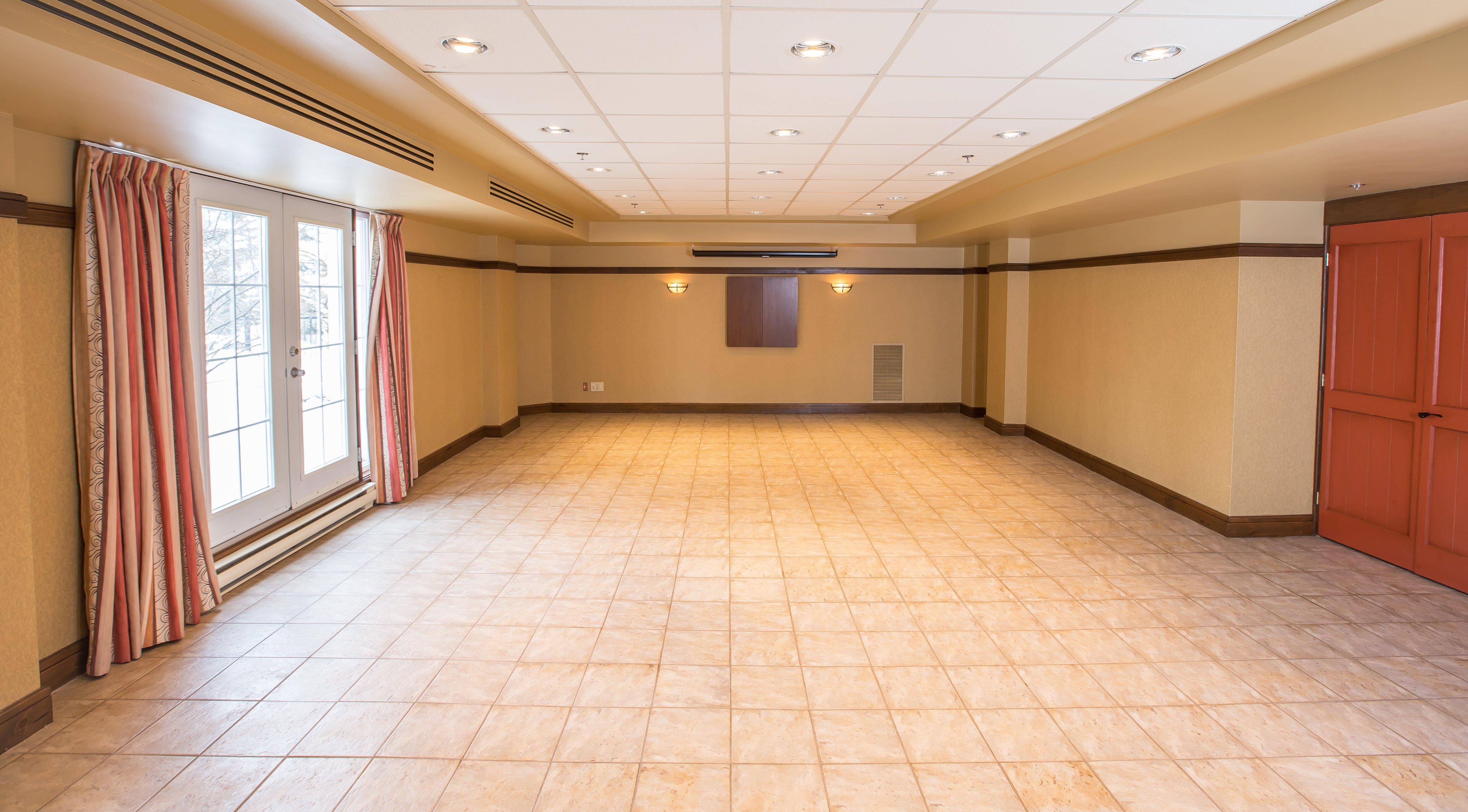 Holiday Inn Express & Suites Tremblant By Ihg Монт-Тремблант Екстериор снимка