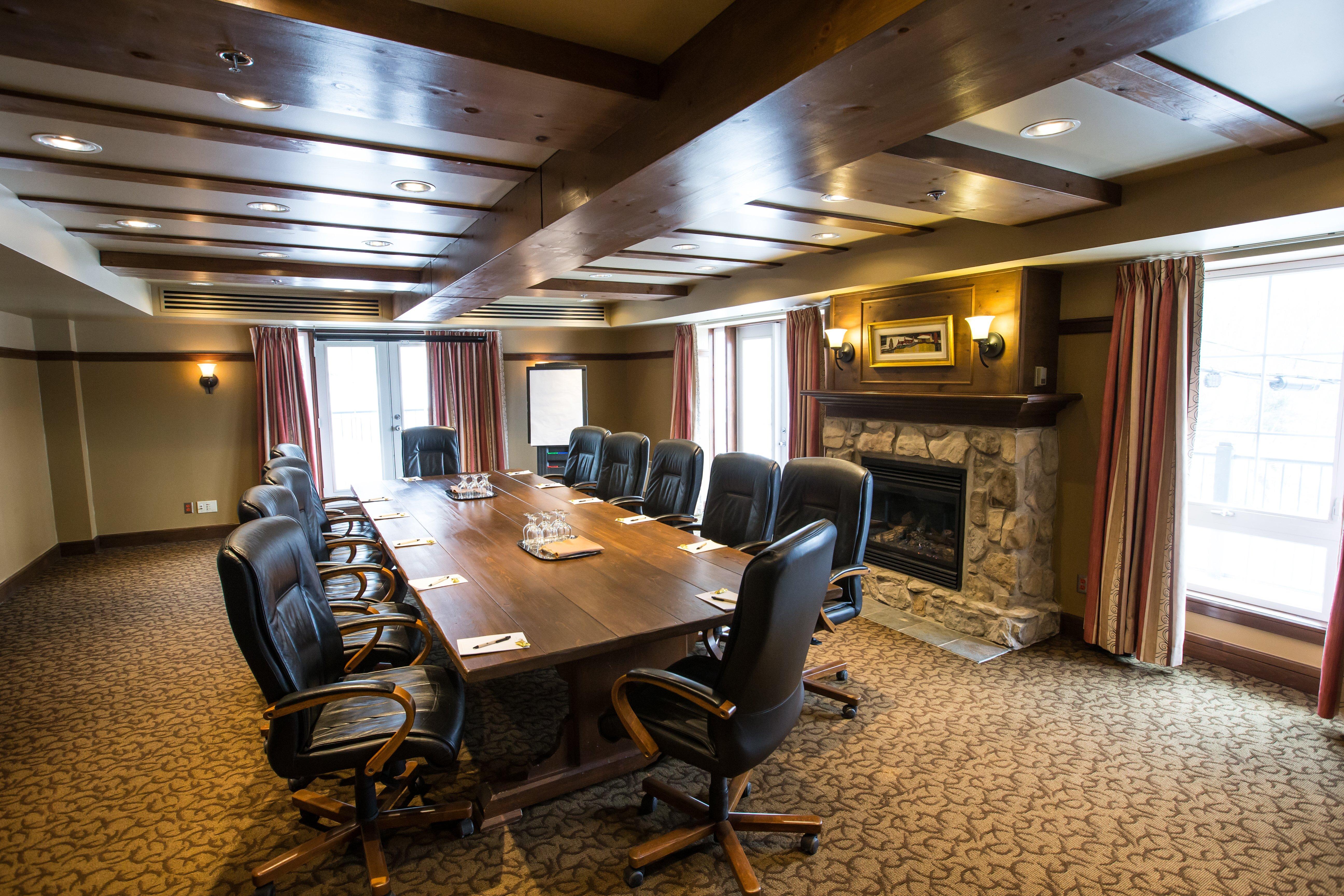 Holiday Inn Express & Suites Tremblant By Ihg Монт-Тремблант Екстериор снимка