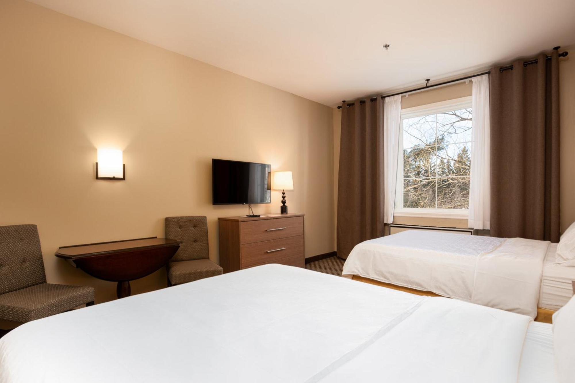 Holiday Inn Express & Suites Tremblant By Ihg Монт-Тремблант Екстериор снимка