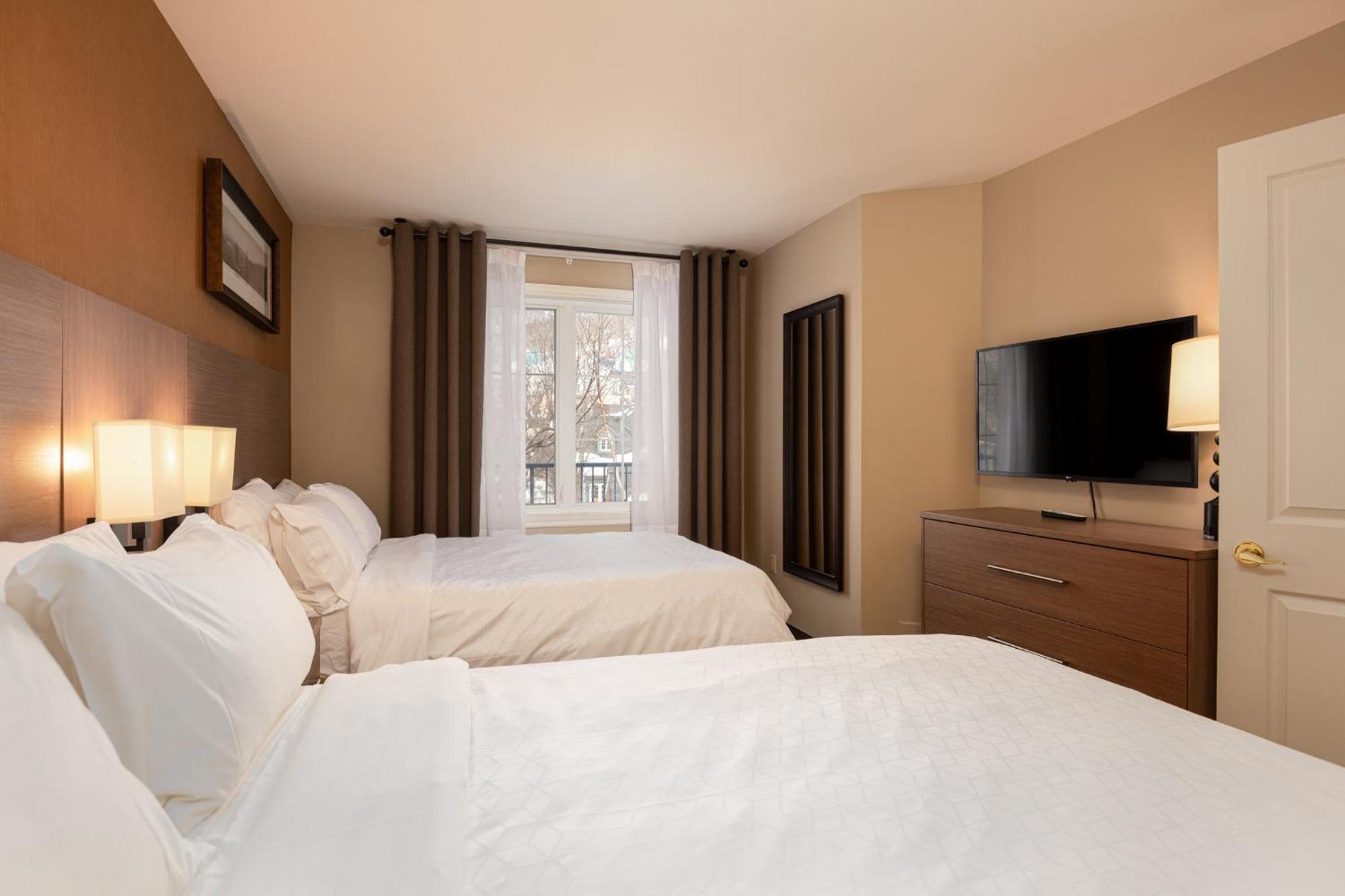 Holiday Inn Express & Suites Tremblant By Ihg Монт-Тремблант Екстериор снимка