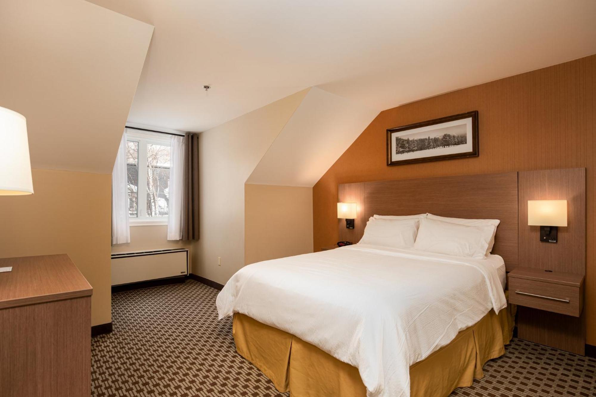 Holiday Inn Express & Suites Tremblant By Ihg Монт-Тремблант Екстериор снимка